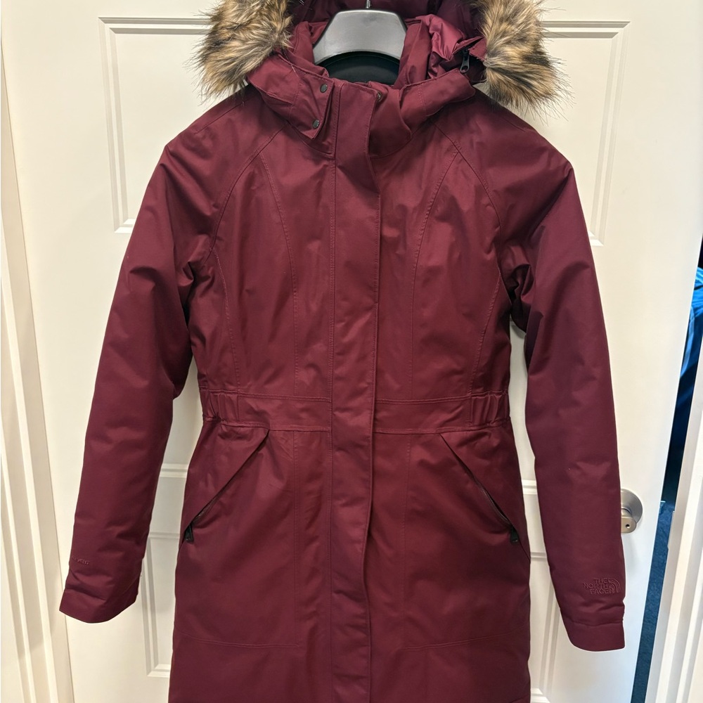 The North Face Maroon/Dark Red Ski Jacket with Fur-Trimmed Hood
